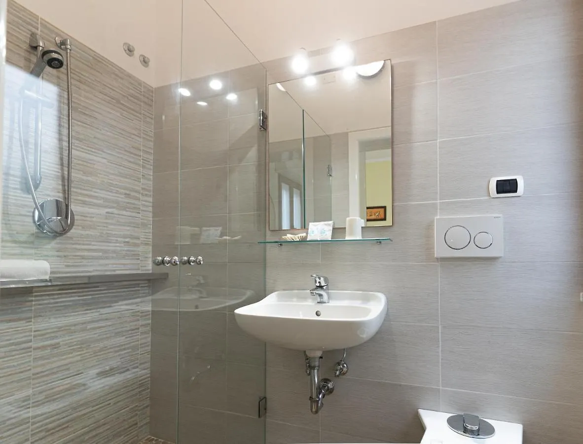 **  Hotel Greta B&B Rimini Italia